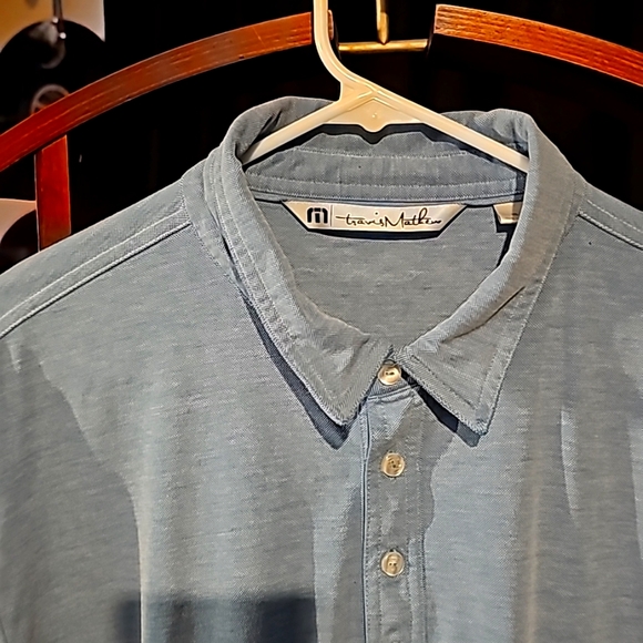 Travis Mathew mens xl blue polo - Picture 1 of 3